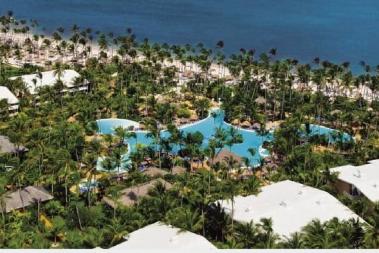 hotel-bavaro-cana-beach-resort-adults-only-d845e7b589ff77ae.jpeg