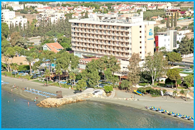 poseidonia-beach-hotel-e4d43772722b3a6a.jpeg
